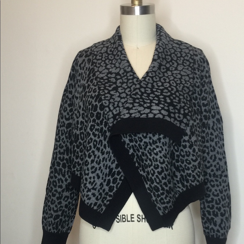New Guess sweater cardigan-Size S